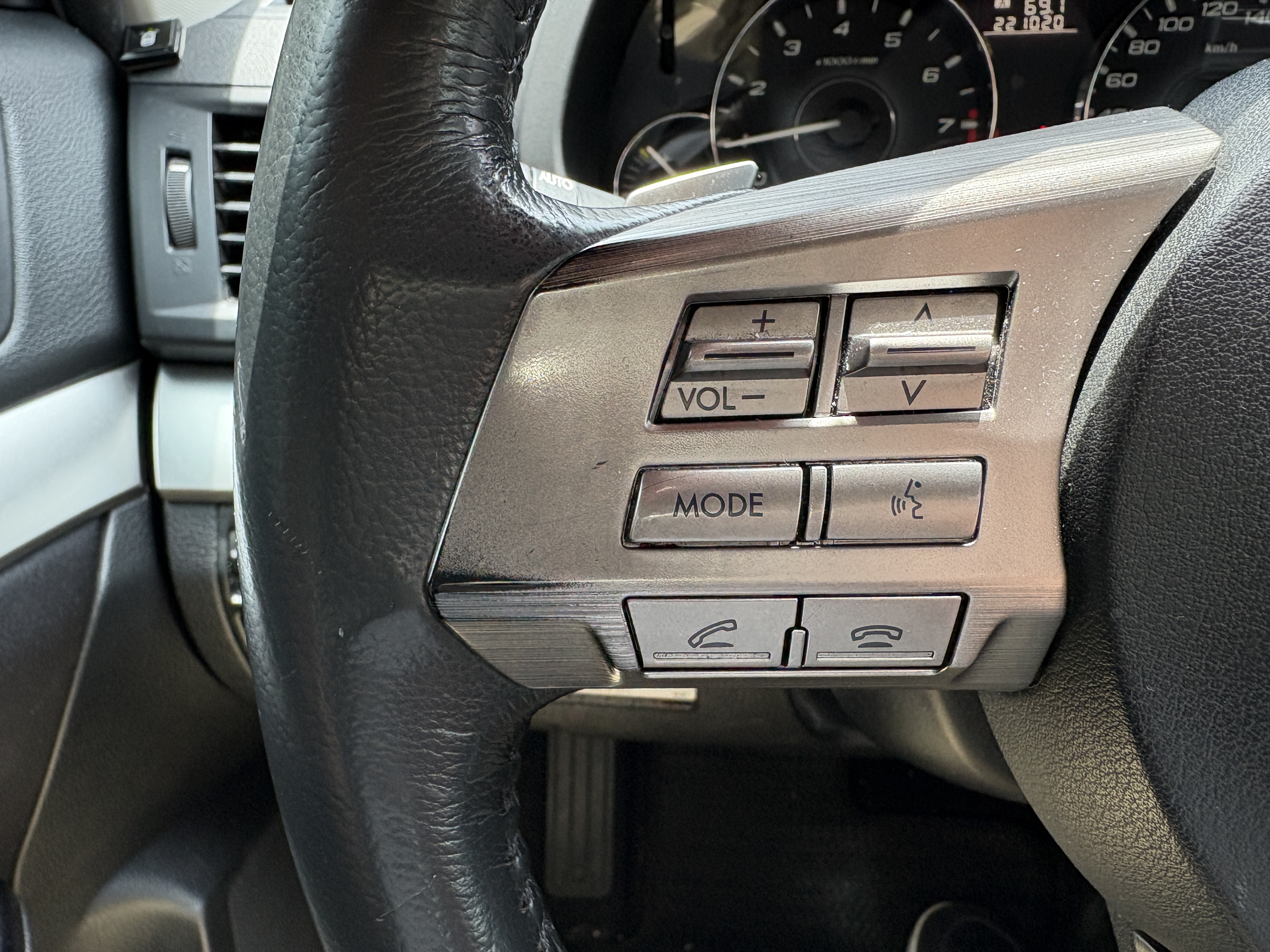 LEGACY Wagon 2.0原廠保養  第6張相片