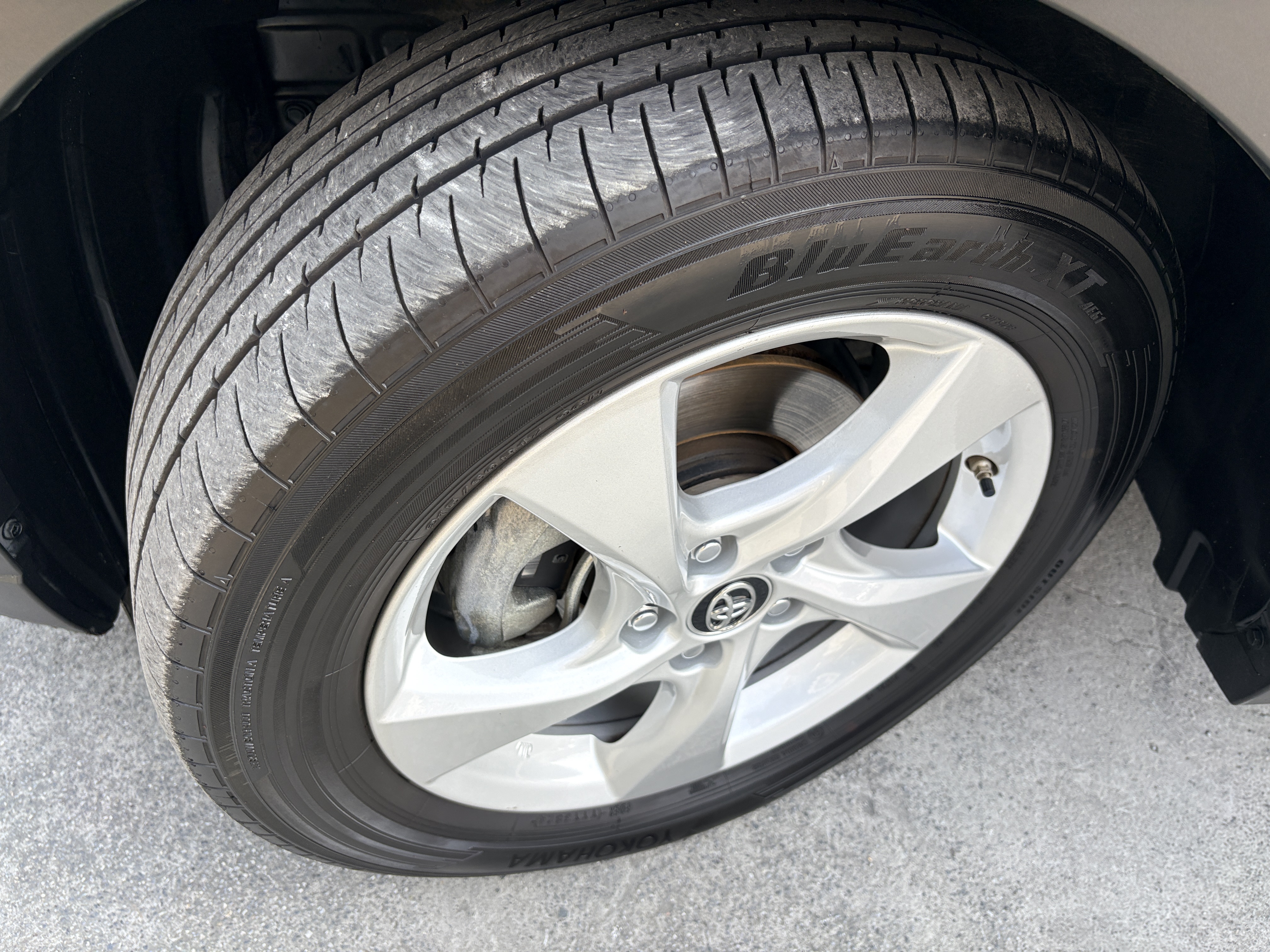 2018年 CHR有認證 有保固  第14張相片