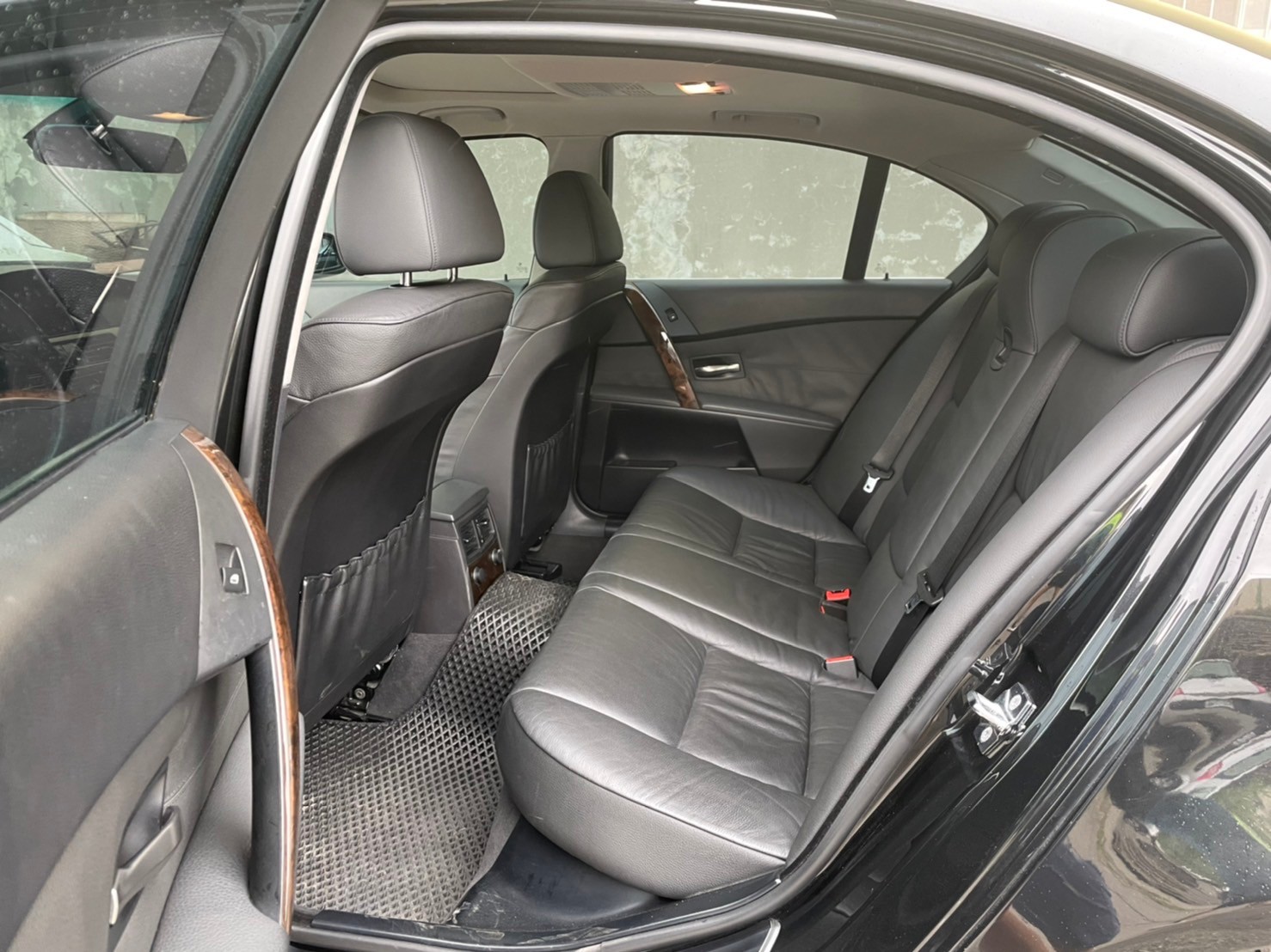 小洪優質車 低里程 2006 寶馬 Bmw e60 523i  0917-541-826   第10張相片