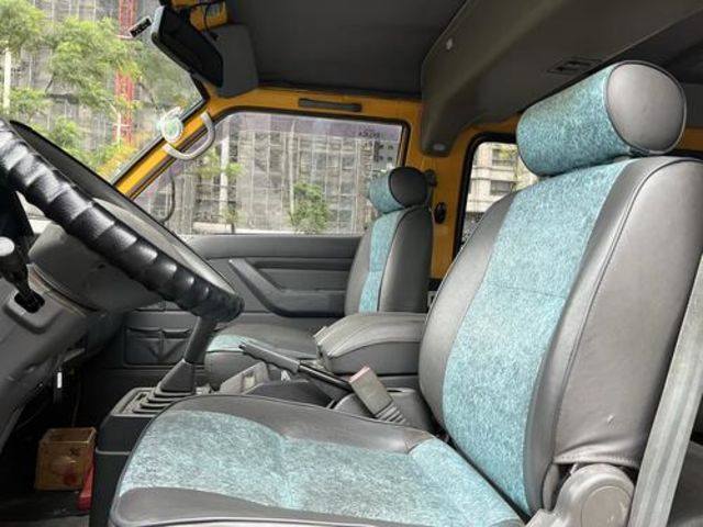2015年 德利卡 全程原廠保養 跑7萬  幼稚園退役的車 因為要載小孩所以保養的很好 車況非常好  無待修 現在便宜賣 也可以全額貸款 有興趣打電話 或加line 0935116634  第4張相片