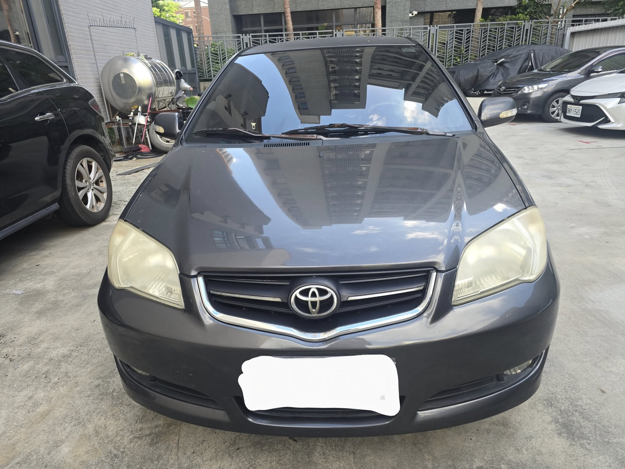 2011年 vios 快就好 便宜賣99000元 車況非常好 冷氣冷 輪胎新 好開無待修 可以全額貸款 行動 line 0935116634  第2張相片