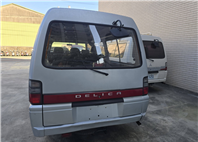 2011年 德利卡 8人座 車況正常 載人載貨都方便 可以全額貸款 歡迎試駕 0935116634  第6張縮圖