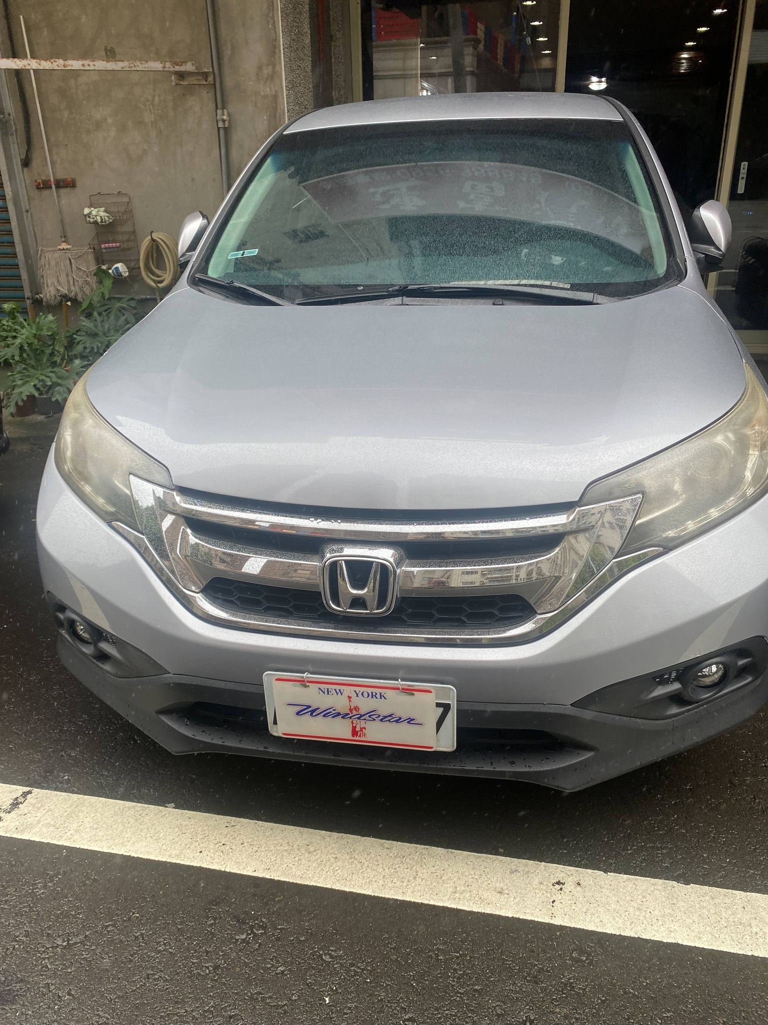 2016年 CRV2.4  賣298000元 原版件 無待修 可全額貸 行動line0935116634  第1張相片