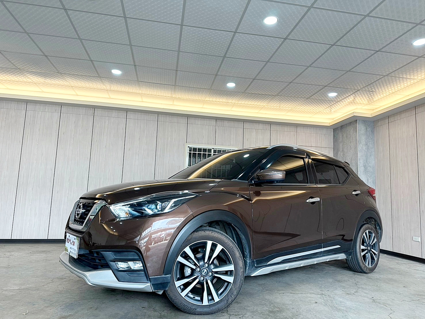 LINE:goodcar888 頂級兩年保固 2019年 Nissan Kicks 1.5智行旗艦版 CVT無段變速 自然進氣 僅跑八萬 最高一公升可跑高速 19.46km/ltr  第1張相片