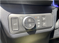 2020年Kuga 2.0 ST-Line  Awd 原廠保固至2023 電話 0909068733 同line  第8張縮圖
