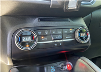 2020年Kuga 2.0 ST-Line  Awd 原廠保固至2023 電話 0909068733 同line  第12張縮圖