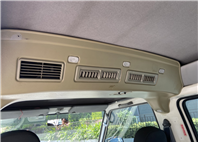 2013年 Delica 2.4 廂 手八座 椅子近全新 電話 0909068733 同line  第6張縮圖