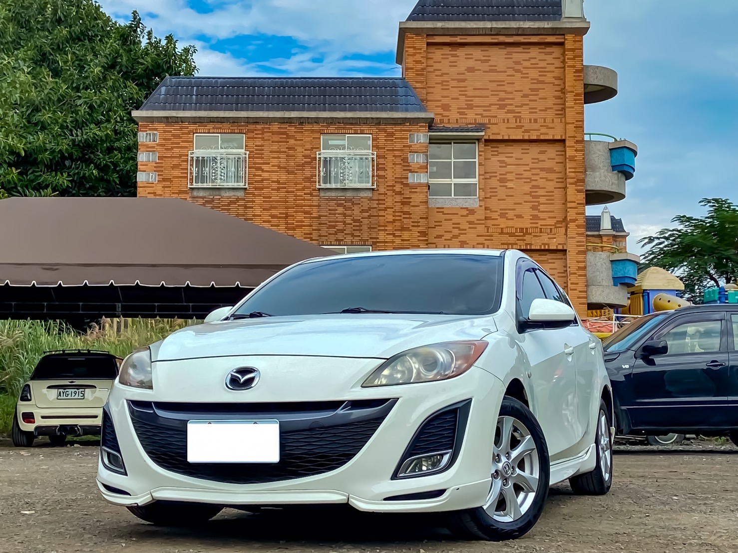 這台買回去絕對超值啦  2012年Mazda3 2.0五門    電話 0909068733 同line  第1張相片