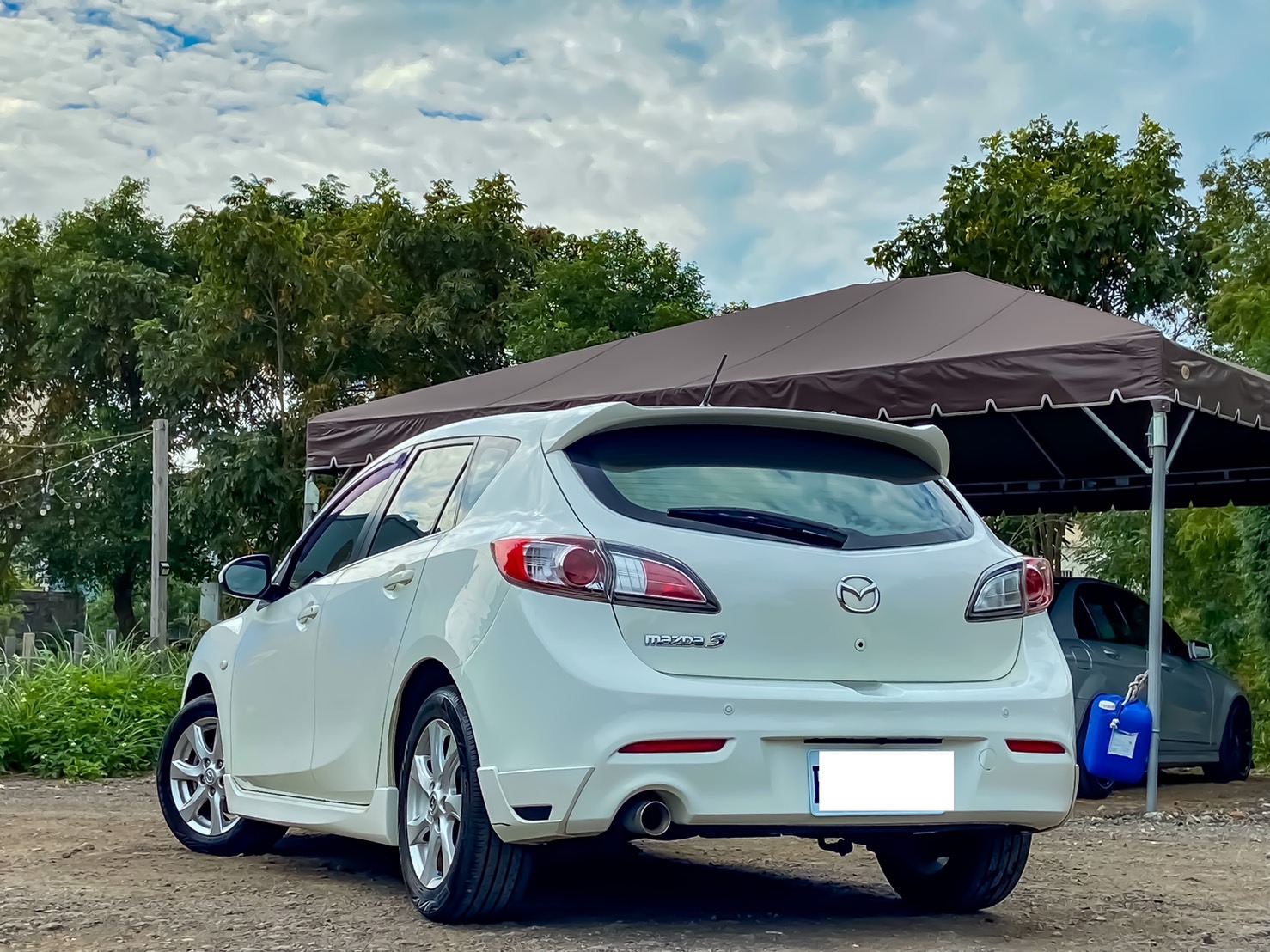 這台買回去絕對超值啦  2012年Mazda3 2.0五門    電話 0909068733 同line  第4張相片