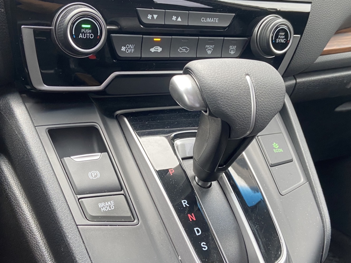 用這台車守護你的全家人 2018 CRV 1.5T  電話 0909068733 同line  第9張相片
