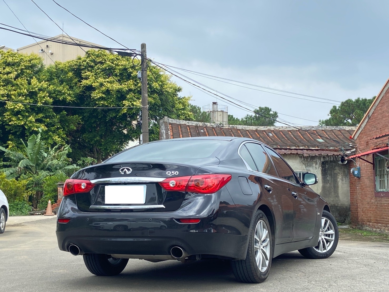2015 Q50 市場沒幾台 電話 0909068733 同line  第2張相片