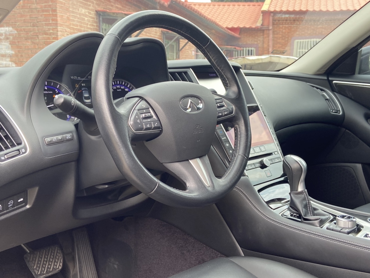 2015 Q50 市場沒幾台 電話 0909068733 同line  第4張相片