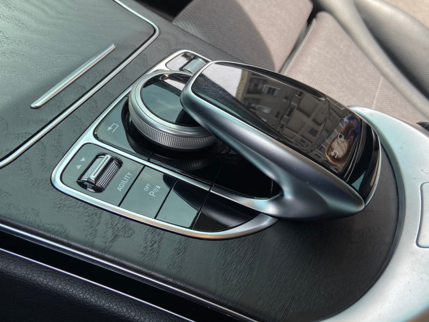 2015 C250 S205 旅行車就這台 電話 0909068733 同line  第8張相片