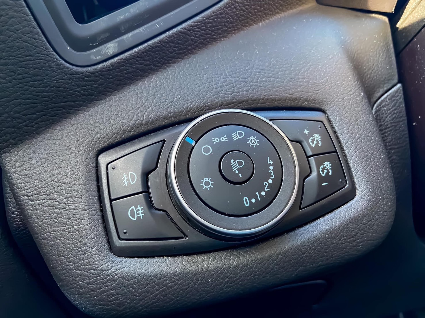 2014 Kuga 1.5  電話0909068733 同line  第6張相片