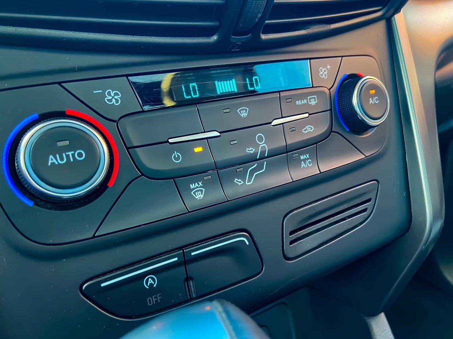 2014 Kuga 1.5  電話0909068733 同line  第7張相片