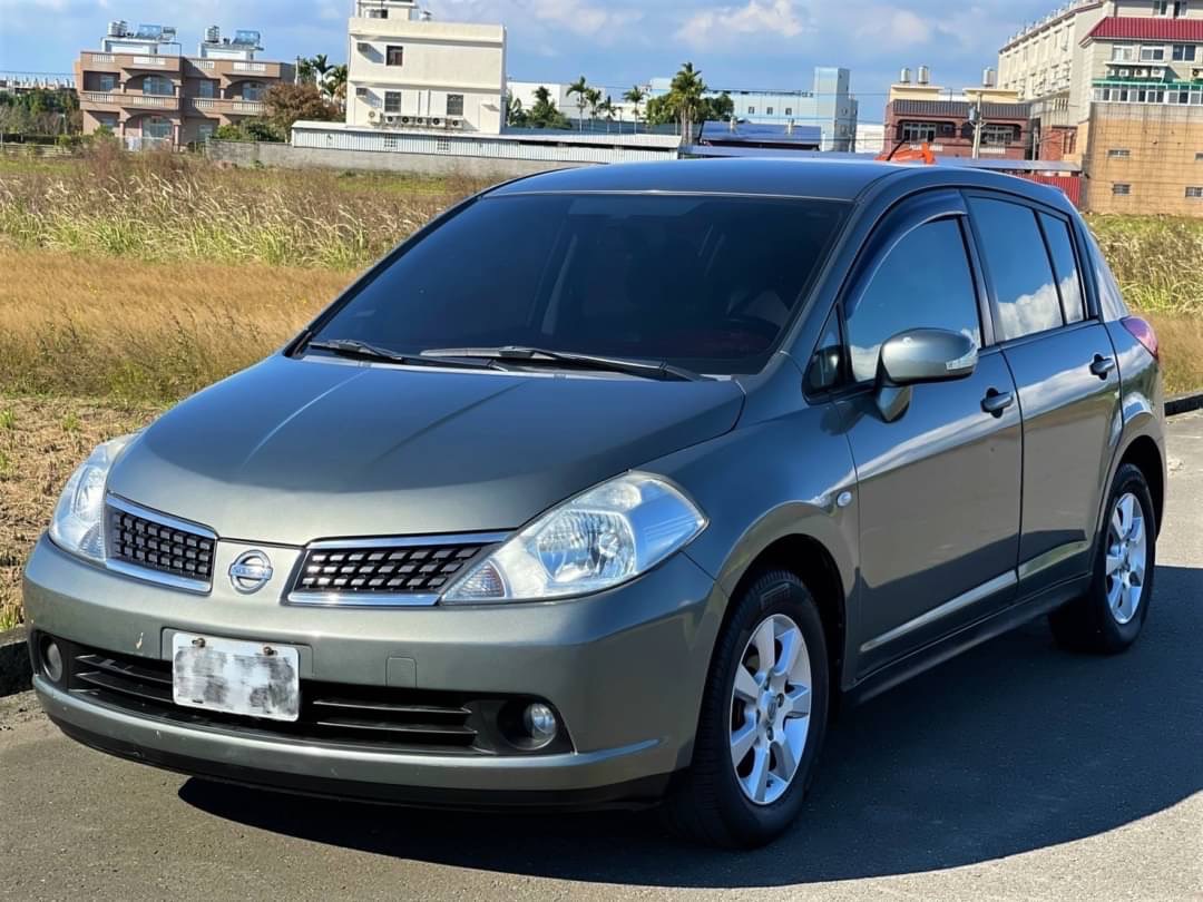 2011 tiida 電話0909068733同LINE  第1張相片