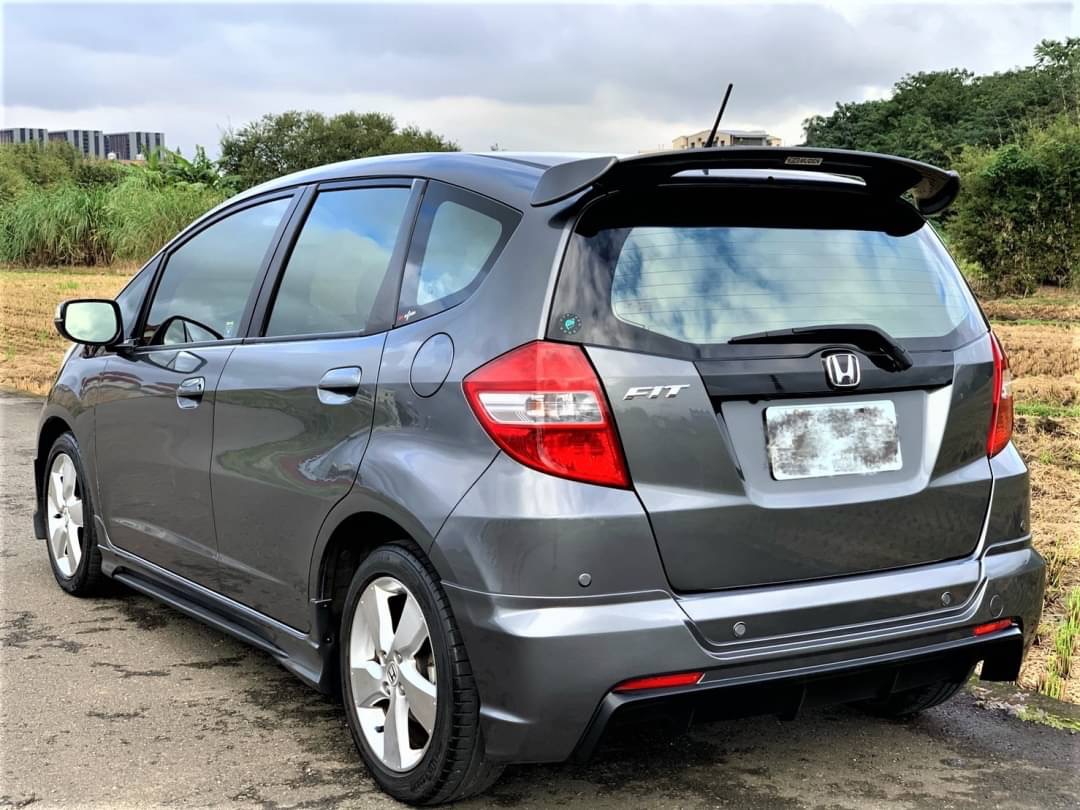 2014 Fit S版 電話0909068733同LINE  第3張相片