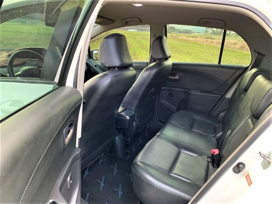 2011 Yaris G版 電話0909068733同Line   第6張相片