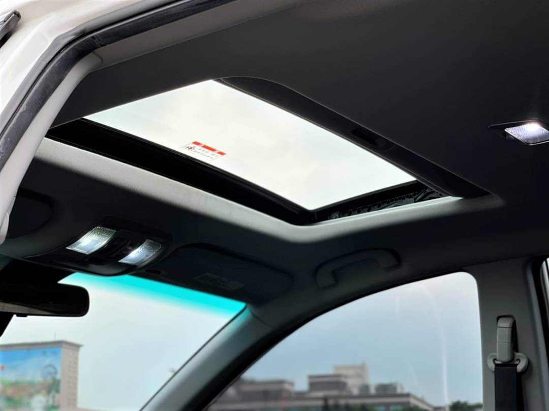 2015 U6 Eco 版本 電話0909068733同LINE  第3張相片