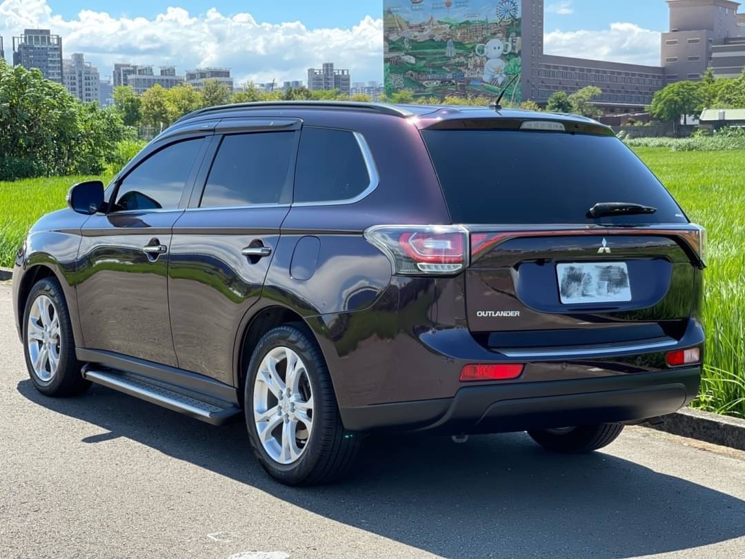 2015 奧蘭德 7人座 4WD 電話0909068733同LINE  第2張相片
