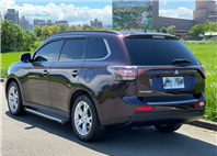 2015 奧蘭德 7人座 4WD 電話0909068733同LINE  第2張縮圖