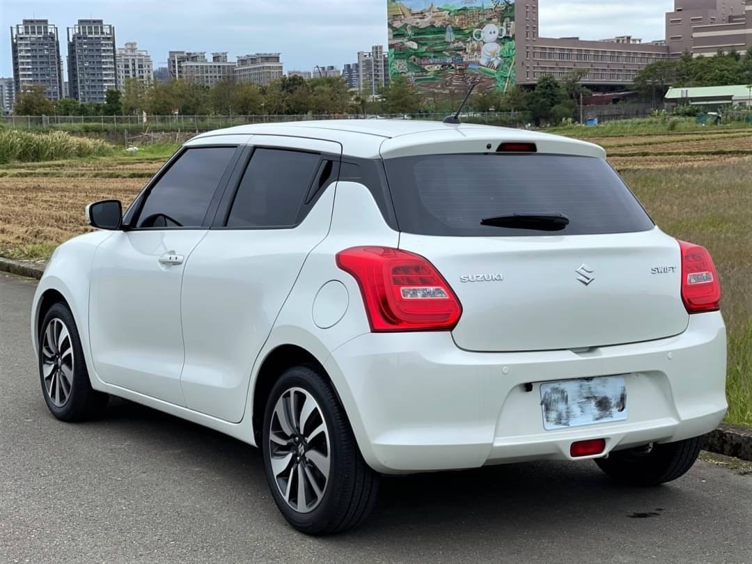 臉書搜尋 夢想程真車庫 全額貸回家 電話0909068733 同LINE 阿程  第5張相片