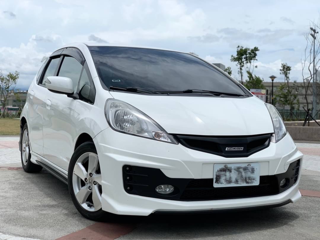 2014 Fit S版 電話0909068733同LINE  第1張相片