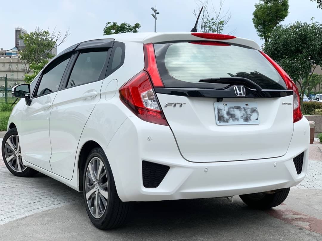 2015 Fit S版 電話0909068733同LINE  第3張相片