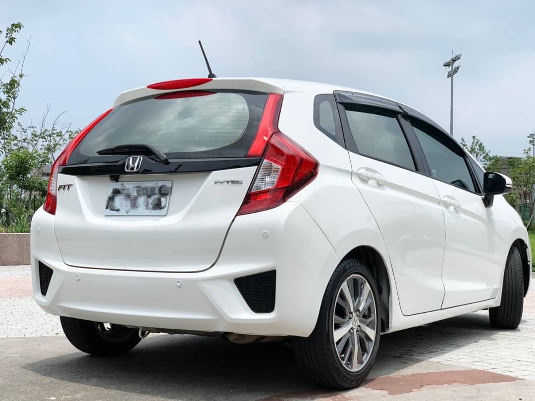 2015 Fit S版 電話0909068733同LINE  第5張相片
