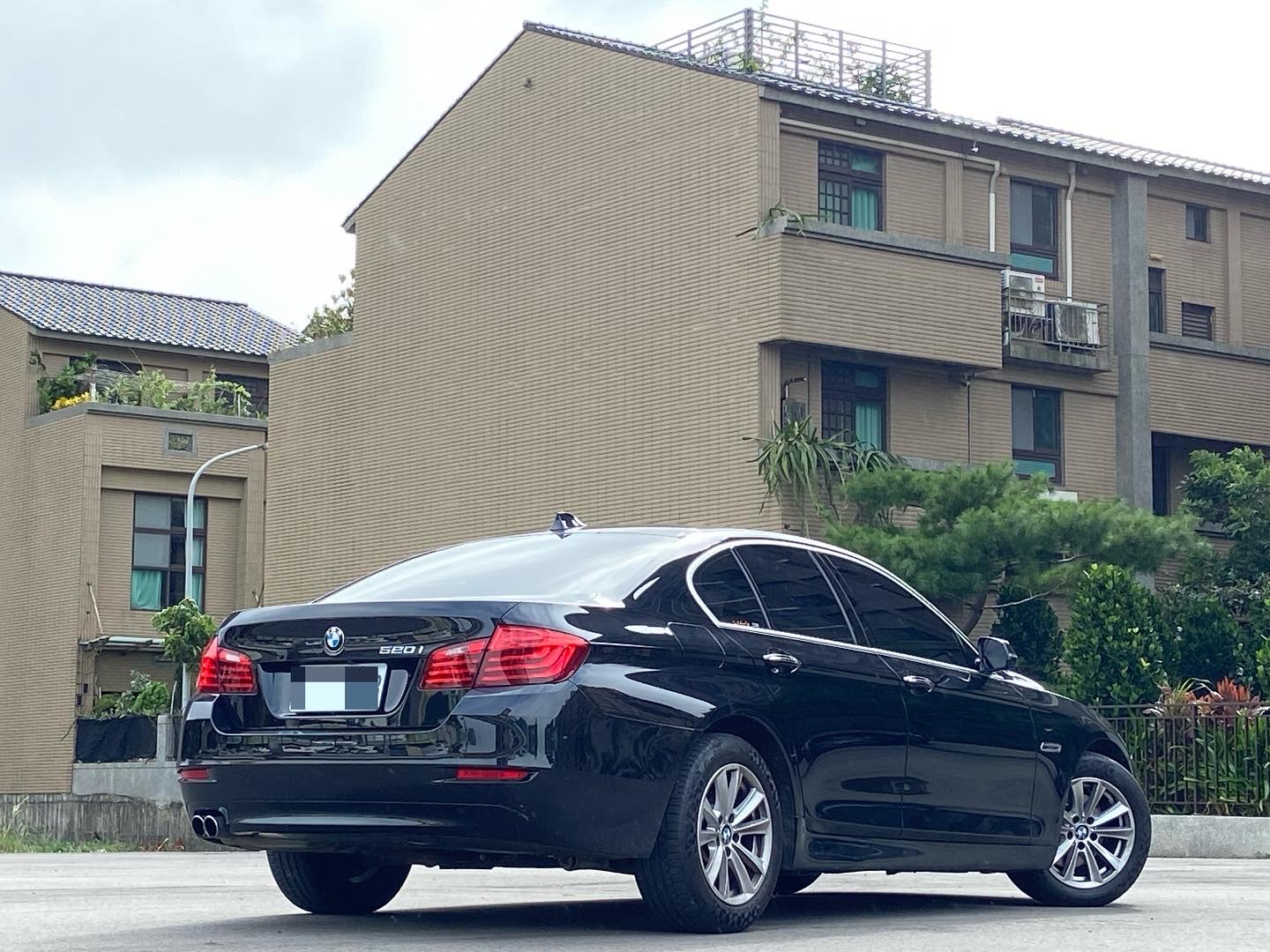 2016 Bmw 520i 電話0909068733同LINE  第4張相片