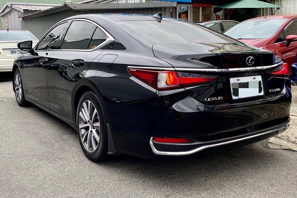 2019 Lexus Es200 電話0909068733同LINE  第6張相片