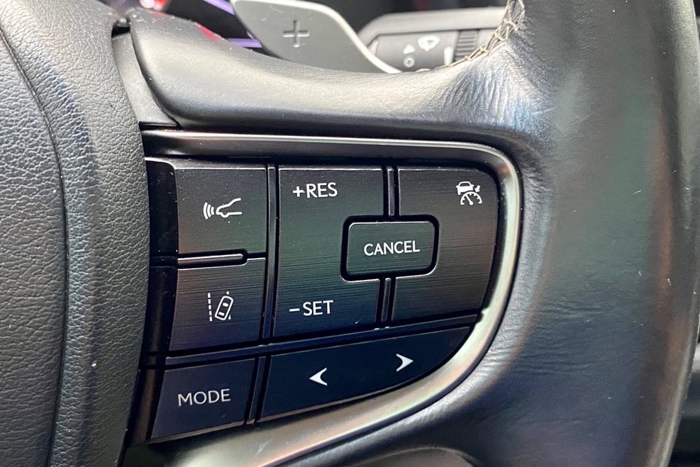 2019 Lexus Es200 電話0909068733同LINE  第7張相片