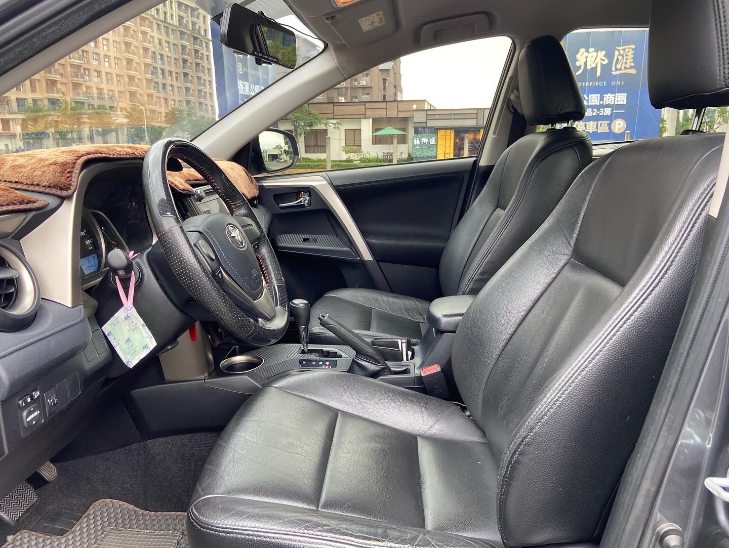 臉書搜尋 夢想程真車庫 全額貸回家 電話0909068733 同LINE 阿程  第6張相片