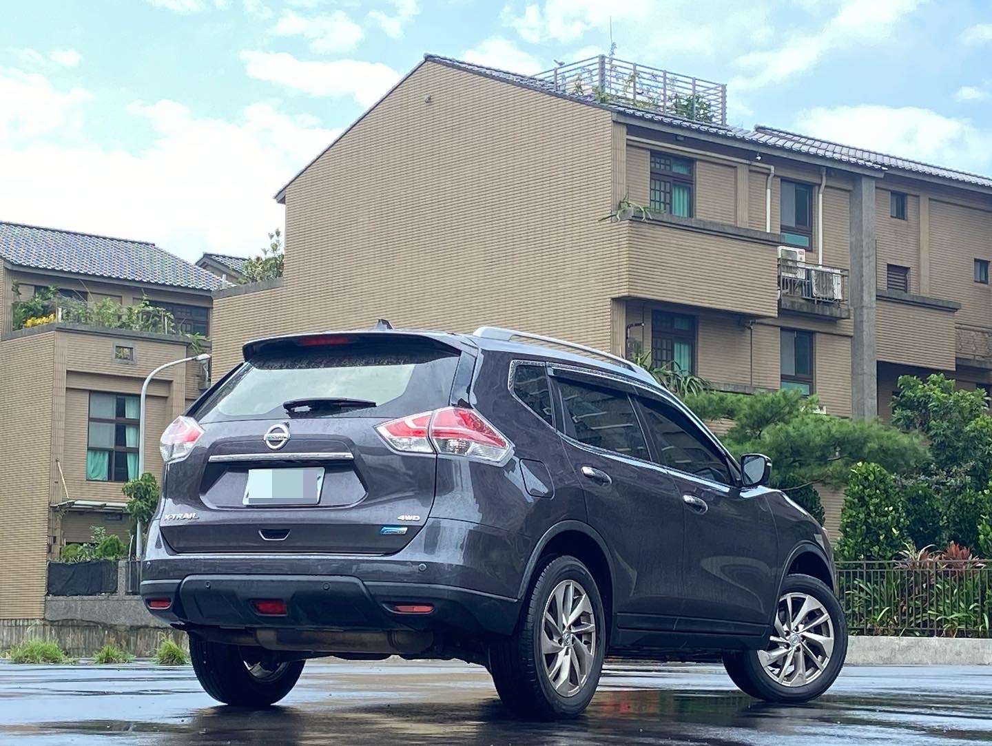 臉書搜尋 夢想程真車庫 全額貸回家 電話0909068733 同LINE 阿程  第2張相片