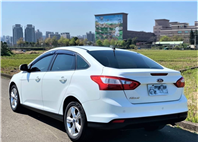 2014 Focus 1.6 電話0909068733同LINE   第7張縮圖
