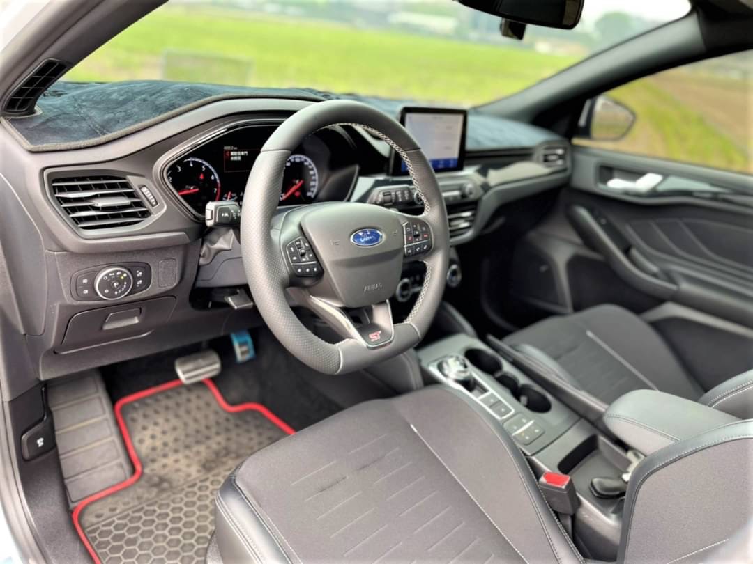 2020 Focus ST版 電話0909068733同LINE  第6張相片