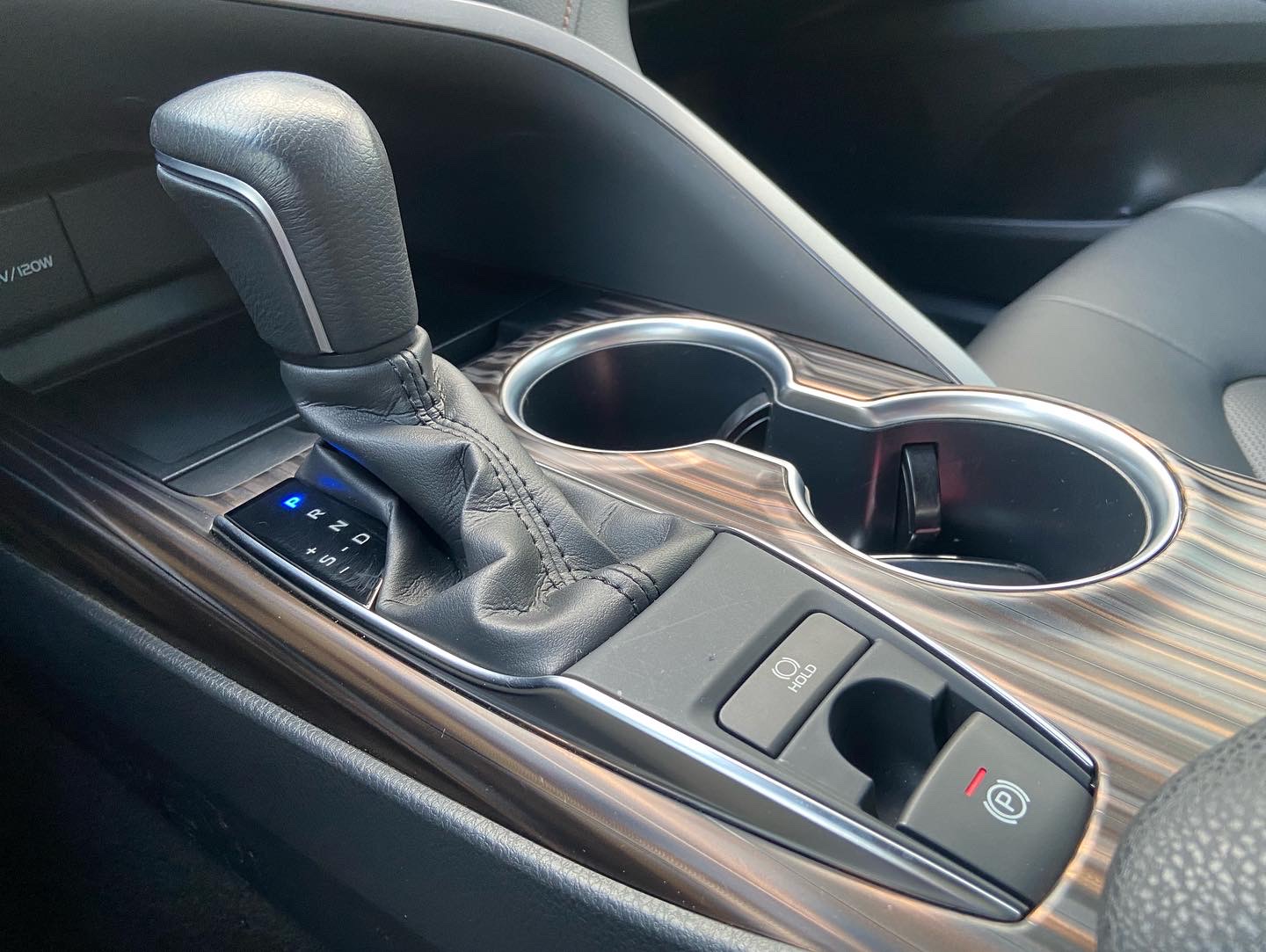 2019 Camry 2.5 日規 電話0909068733同LINE  第7張相片