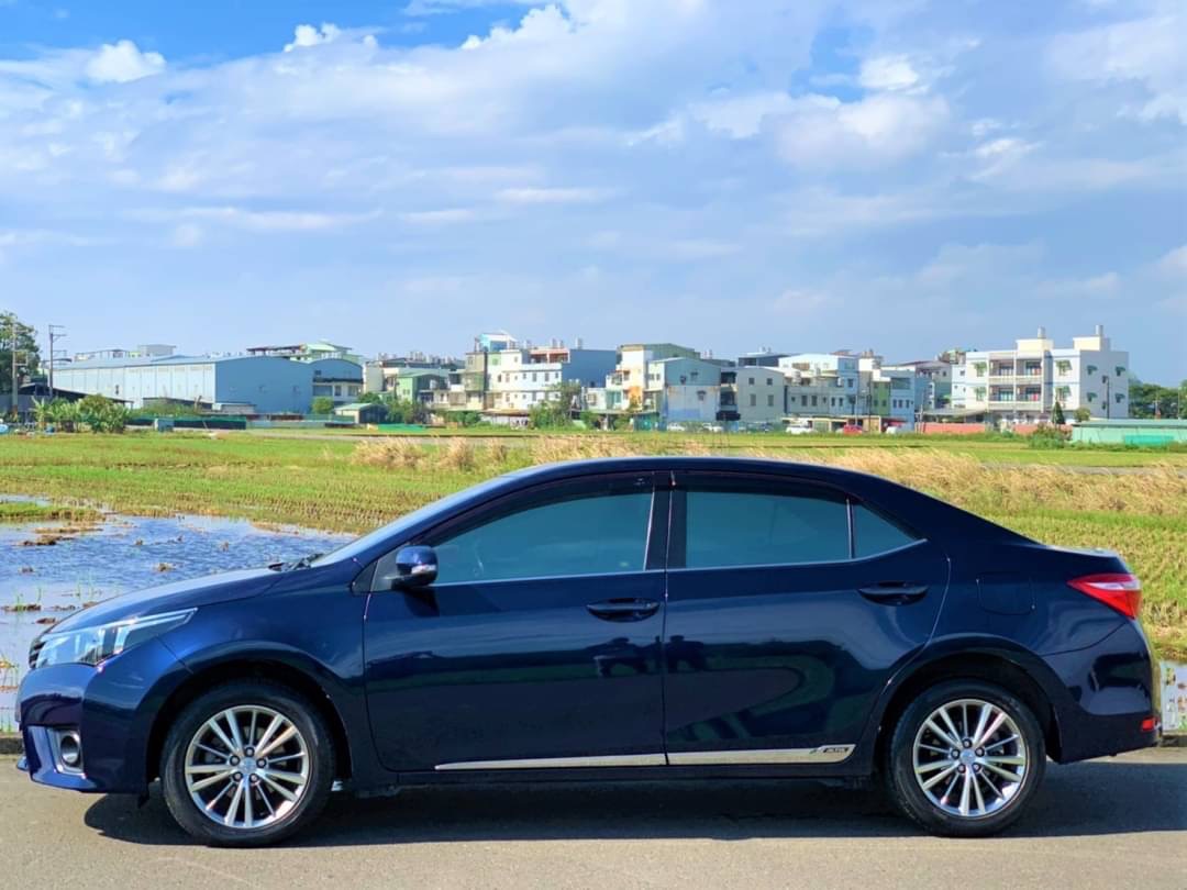 2014 Altis 電話0909068733同LINE  第2張相片