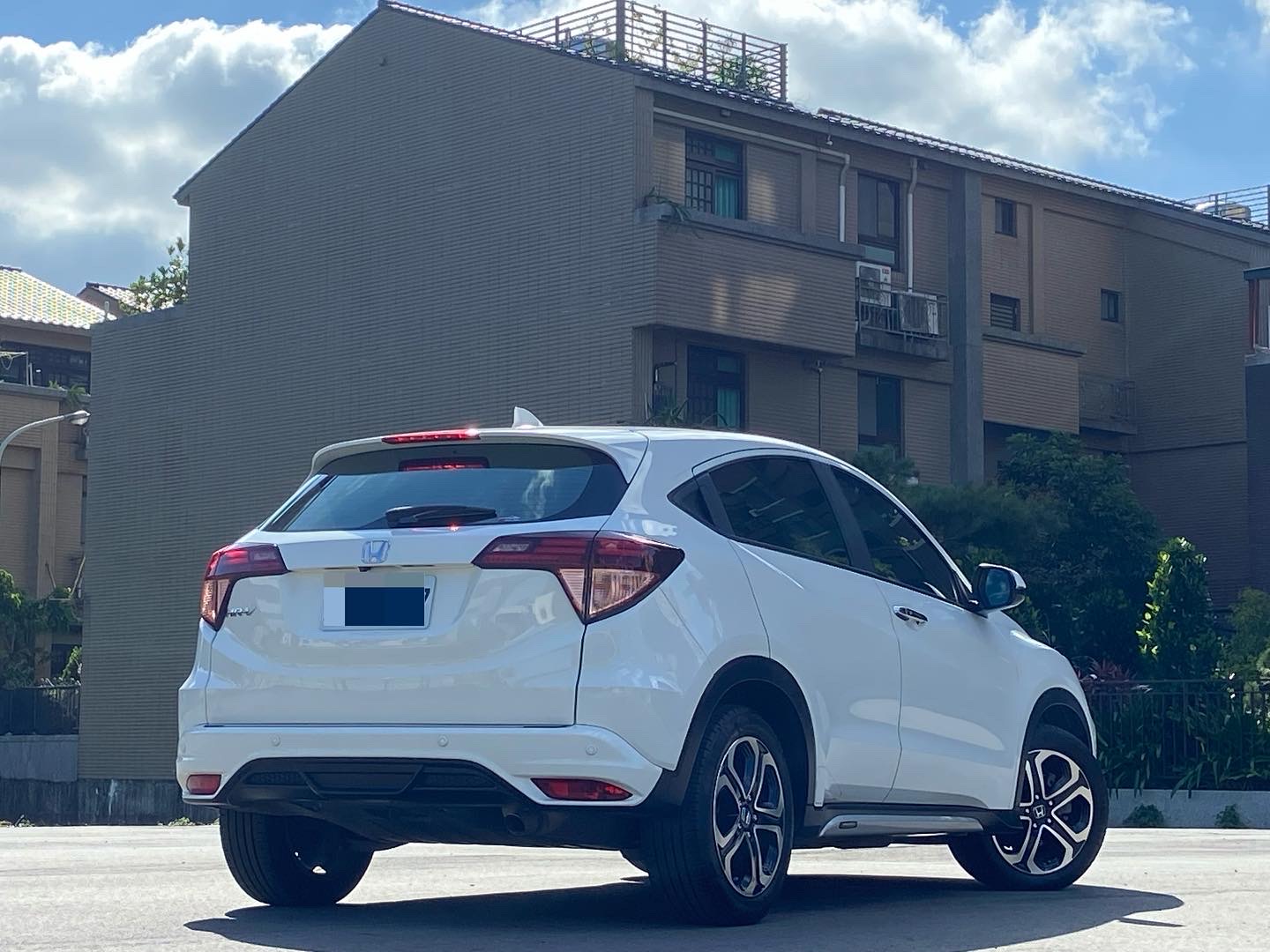2017 HRV 電話0909068733 同LINE 阿程  第2張相片