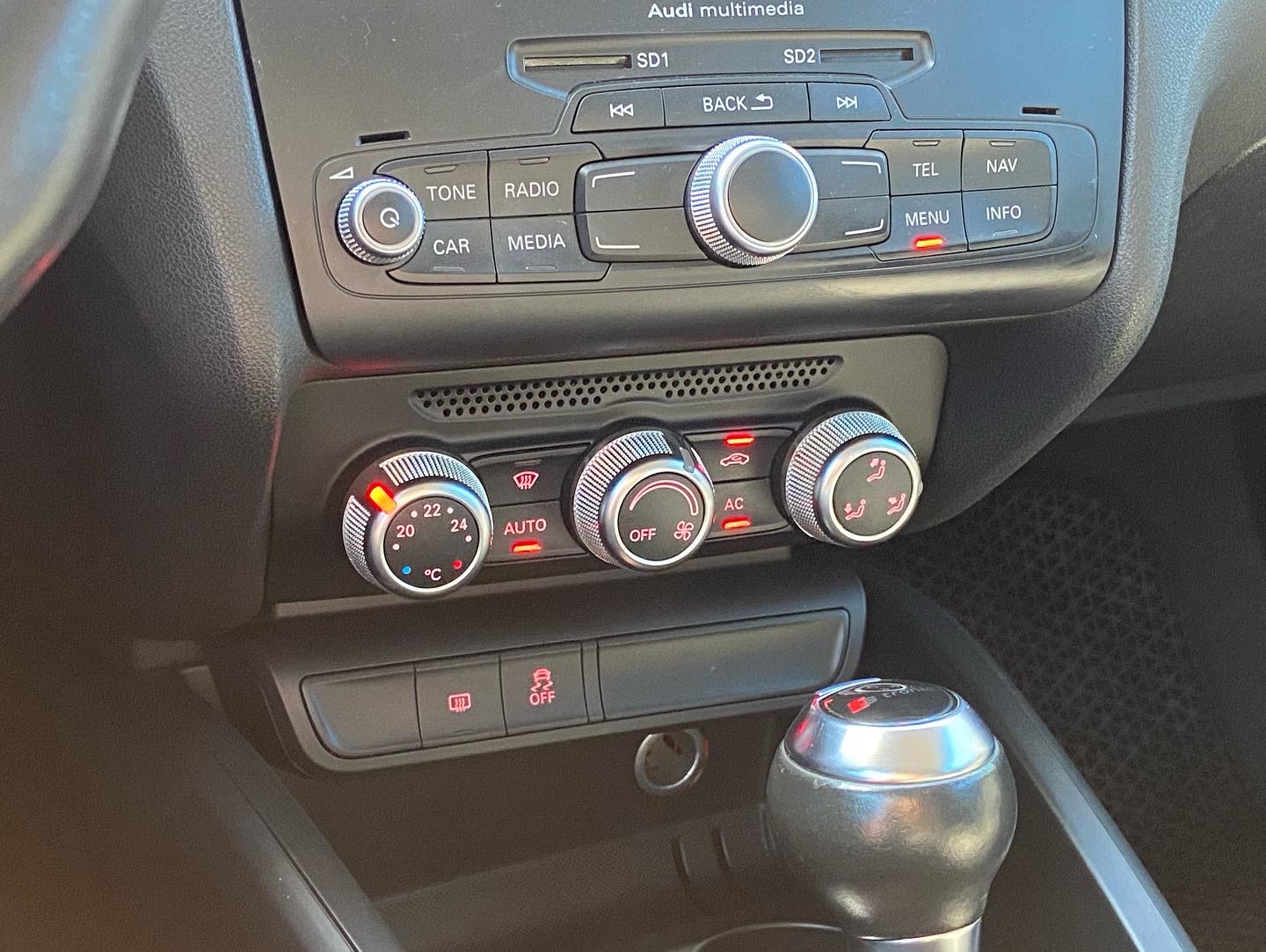 2011 Audi 電話0909068733 同LINE 阿程  第9張相片