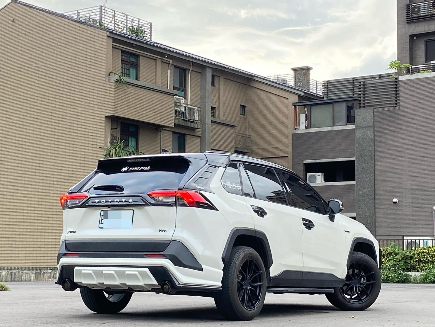 2020 Rav4 2.0 電話0909068733 同LINE 阿程  第2張相片