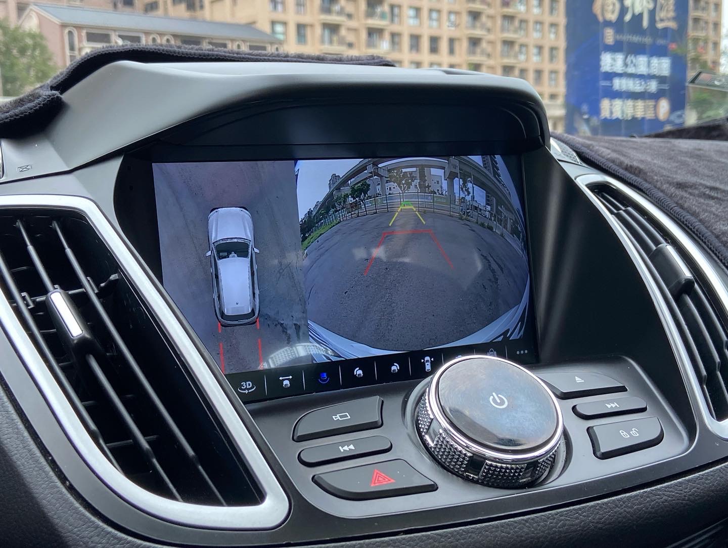 2014 Kuga 1.6 頂級 原版件 電話0909068733 同LINE 阿程  第4張相片