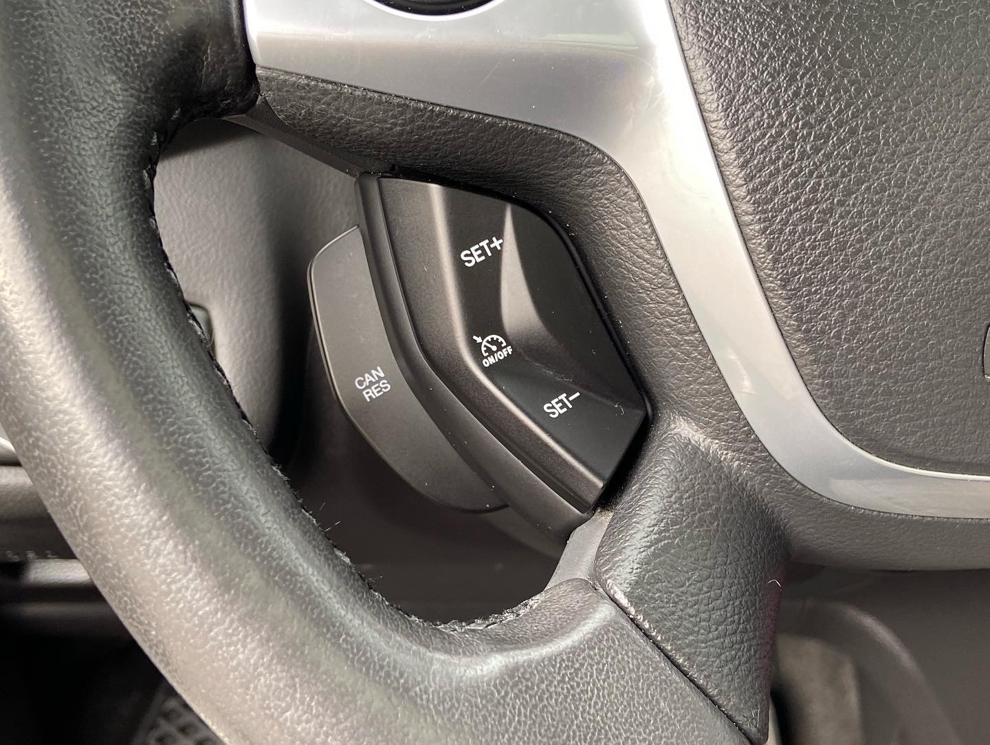 2014 Kuga 1.6 頂級 原版件 電話0909068733 同LINE 阿程  第9張相片