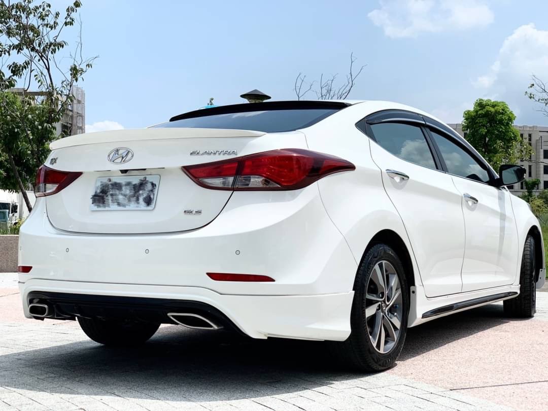 2015 Elantra EX 電話0909068733 同LINE 阿程  第3張相片