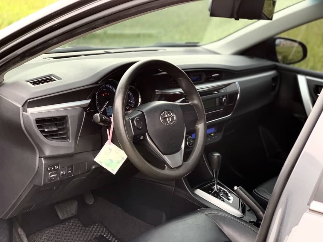 2015 Altis 1.8 電話0909068733 同LINE 阿程  第2張相片
