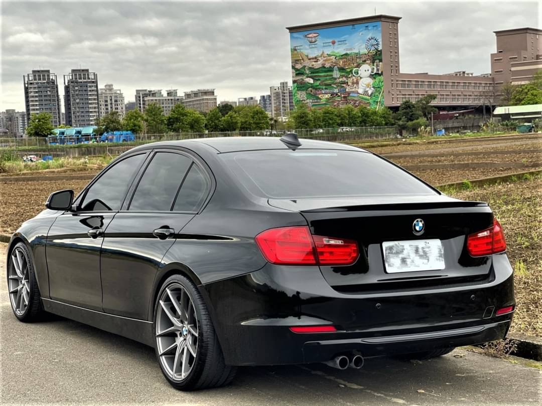 2012 Bmw 328 電話0909068733 同LINE 阿程  第2張相片