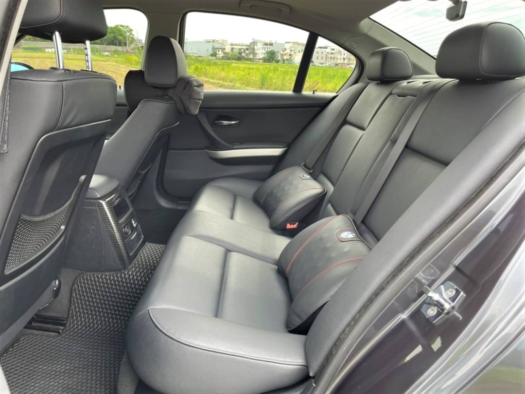 2007 Bmw 323 電話0909068733 同LINE 阿程  第5張相片