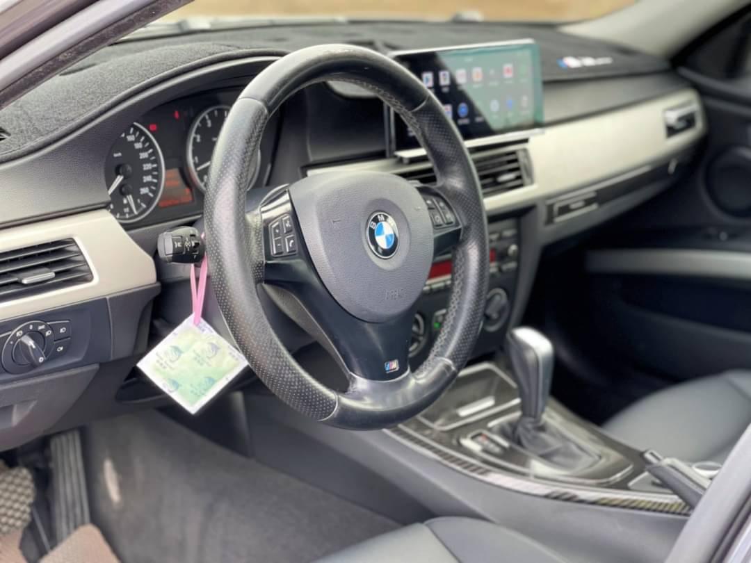 2007 Bmw 323 電話0909068733 同LINE 阿程  第6張相片