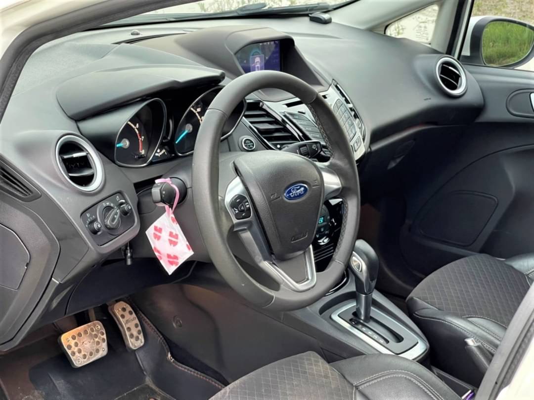 2016 Fiesta 1.0 電話0909068733 同LINE 阿程  第2張相片