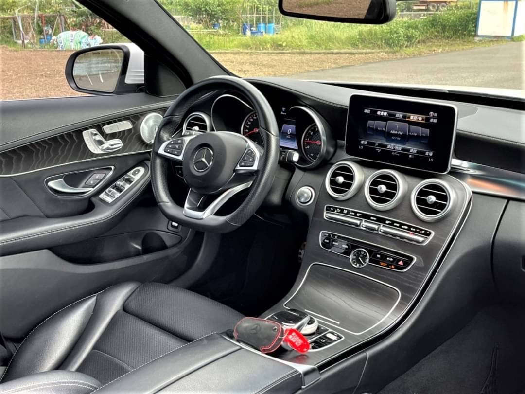 2015 C300 電話0909068733 同LINE 阿程  第4張相片